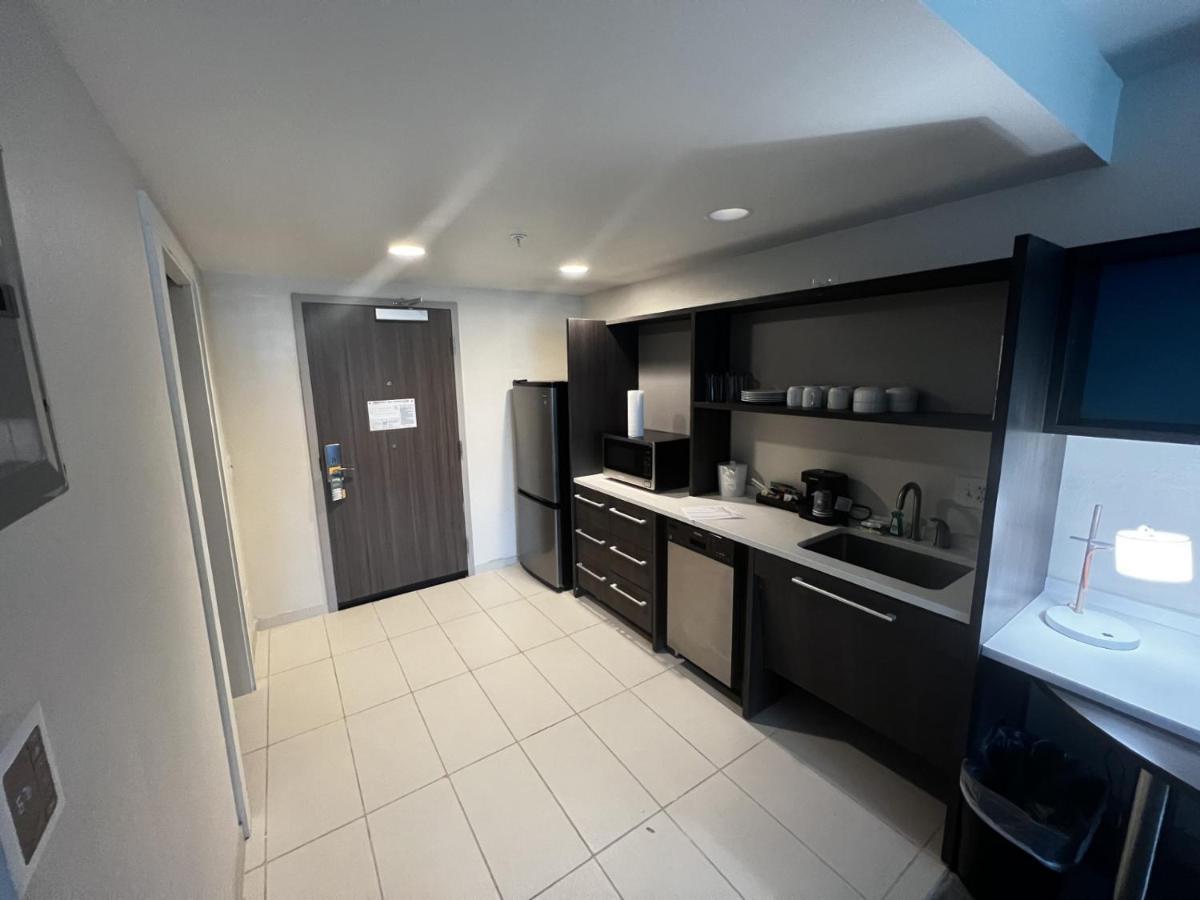 Home2 Suites By Hilton 하인스빌 외부 사진