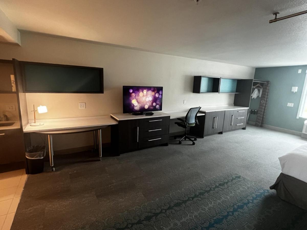 Home2 Suites By Hilton 하인스빌 외부 사진