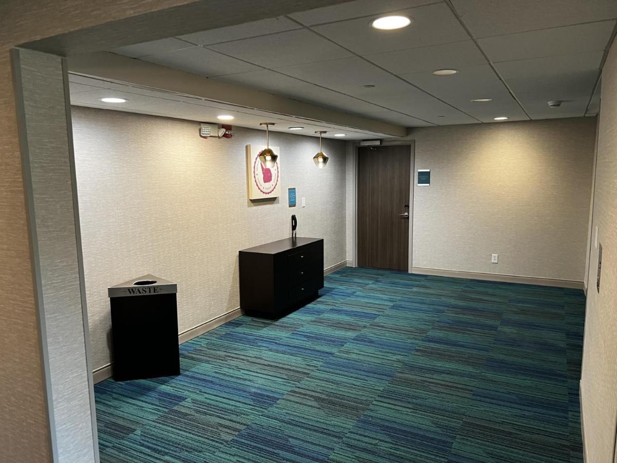 Home2 Suites By Hilton 하인스빌 외부 사진